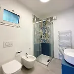 Wh - Bilocale Lamarmora Con Grande Spazio Esterno - Wifi *