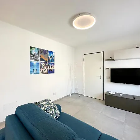 Wh - Bilocale Lamarmora Con Grande Spazio Esterno - Wifi Appartement San Remo