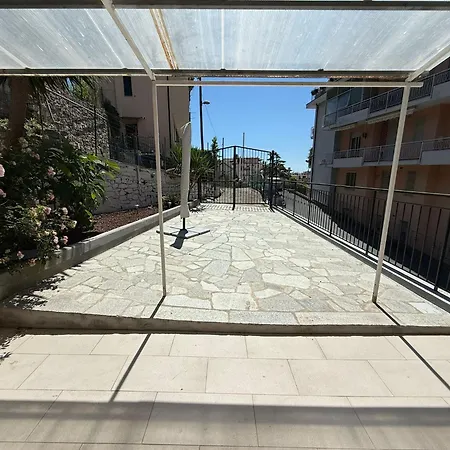 Lägenhet Wh - Bilocale Lamarmora Con Grande Spazio Esterno - Wifi