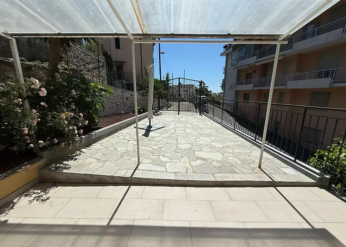 Διαμέρισμα Wh - Bilocale Lamarmora Con Grande Spazio Esterno - Wifi